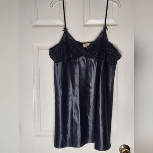 Midnight Velvet 1X Black Lace Chemise Women's